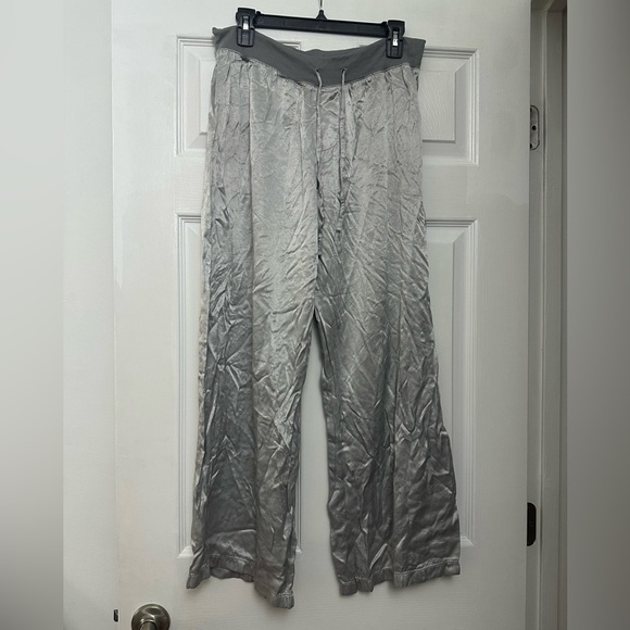 PJ Harlow Jolie Satin Pants Large - Picture 2 of 6